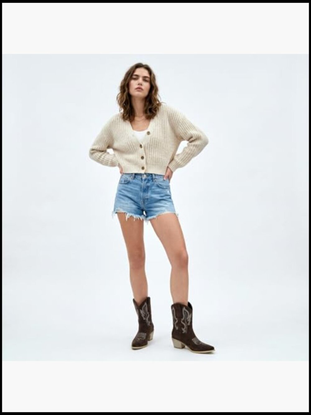 Pointed Toe Ankle Boots Embroidered Western Cowboy Booties Pull On Block Heel - Picture 3 of 7